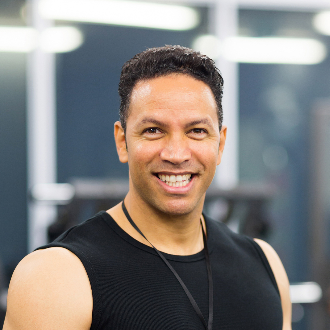 <em>Tom Sanders</em>